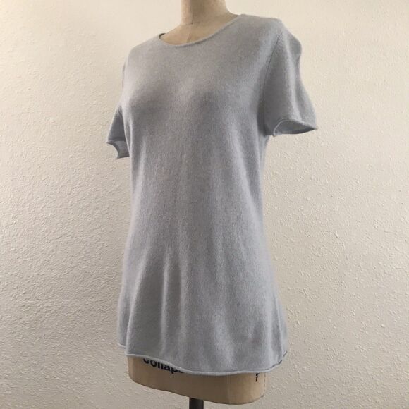 Lord & Taylor Pastel Blue Cashmere Quiet Luxury Short Sleeve Neck Sweater Top L - Picture 3 of 7